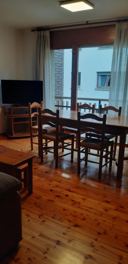 Apartment Natura Puigcerda Bagian luar foto